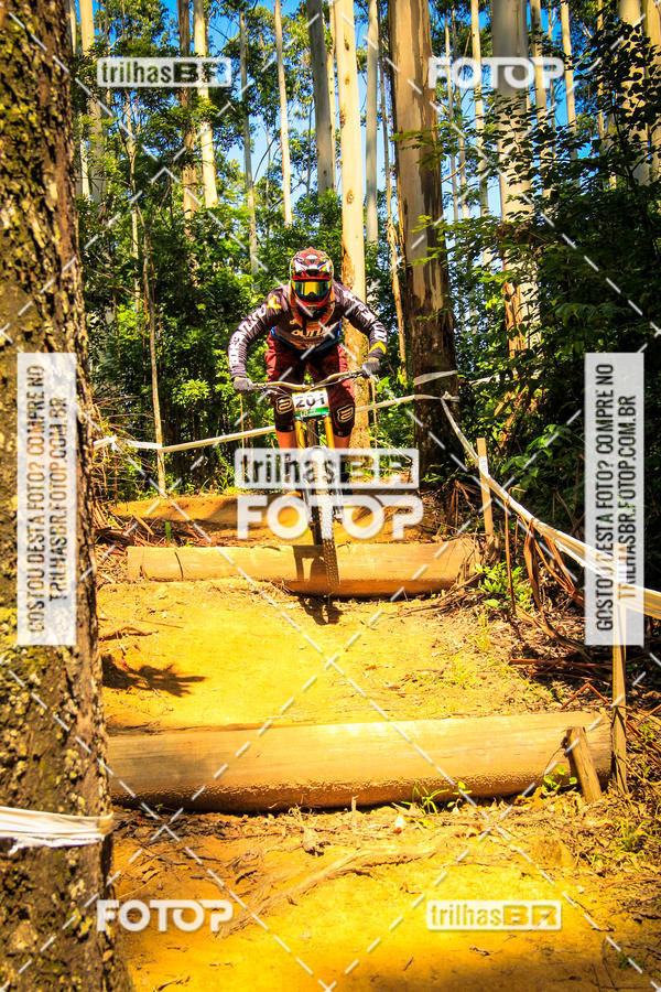 Buy your photos of the eventSul Brasileiro de Downhill on Fotop