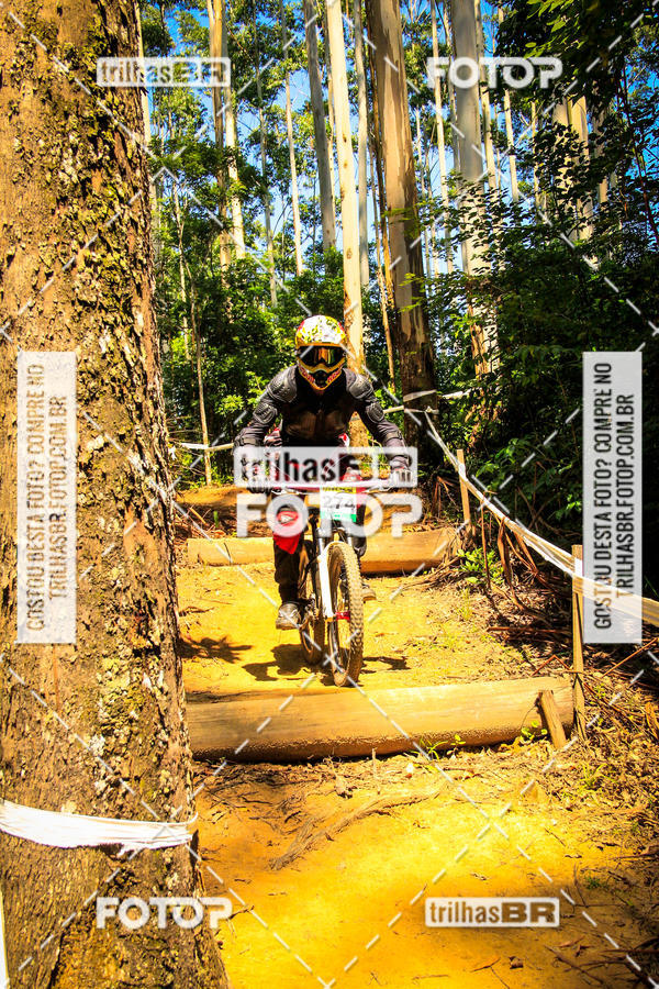 Buy your photos of the eventSul Brasileiro de Downhill on Fotop