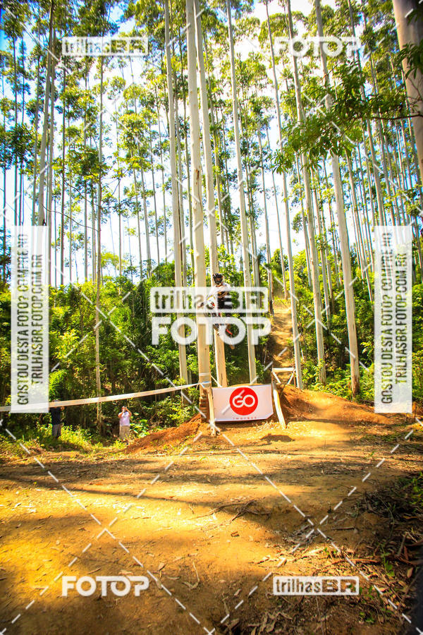 Buy your photos of the eventSul Brasileiro de Downhill on Fotop
