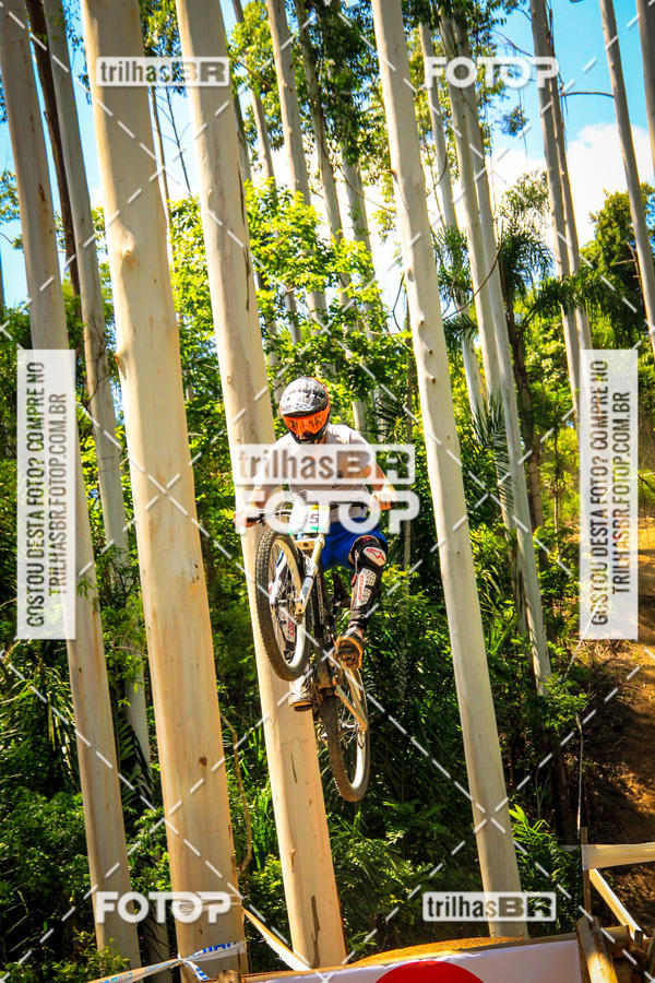 Buy your photos of the eventSul Brasileiro de Downhill on Fotop