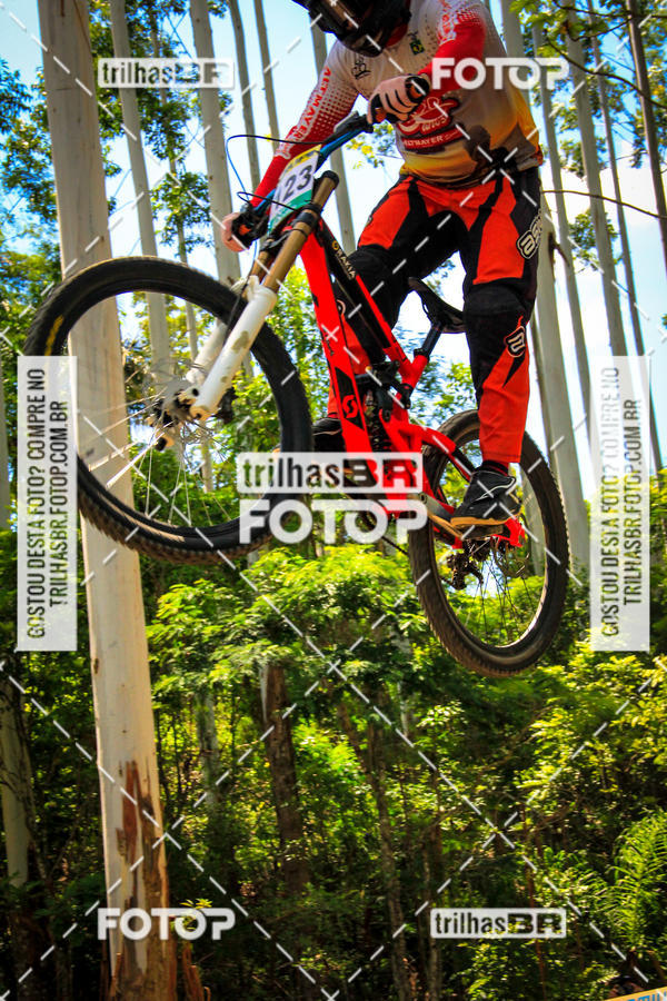 Buy your photos of the eventSul Brasileiro de Downhill on Fotop