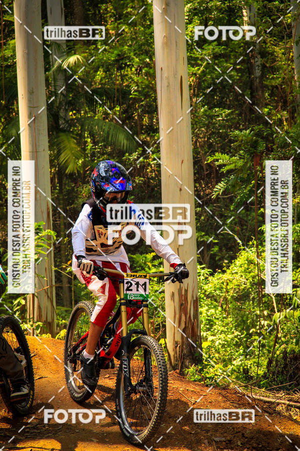 Buy your photos of the eventSul Brasileiro de Downhill on Fotop