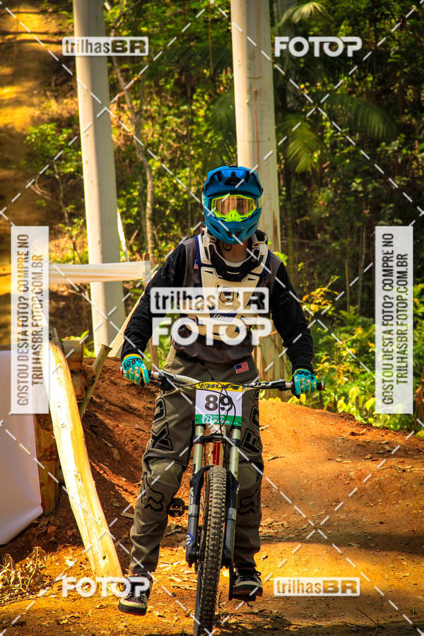 Buy your photos of the eventSul Brasileiro de Downhill on Fotop