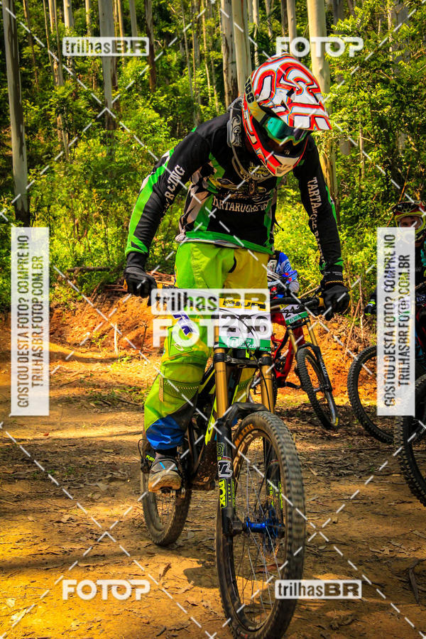 Buy your photos of the eventSul Brasileiro de Downhill on Fotop