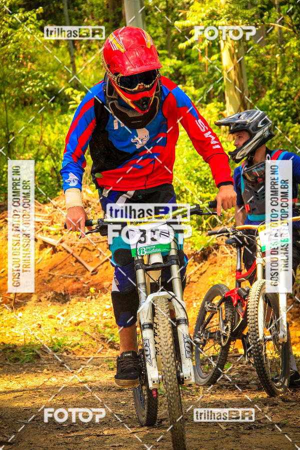 Buy your photos of the eventSul Brasileiro de Downhill on Fotop