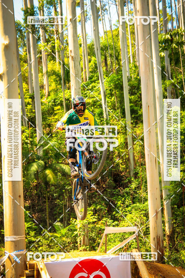 Buy your photos of the eventSul Brasileiro de Downhill on Fotop