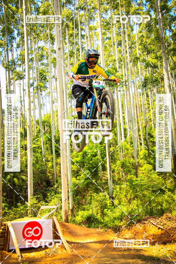 Buy your photos of the eventSul Brasileiro de Downhill on Fotop