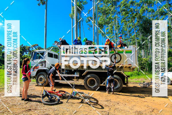 Buy your photos of the eventSul Brasileiro de Downhill on Fotop