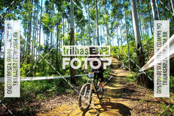 Buy your photos of the eventSul Brasileiro de Downhill on Fotop