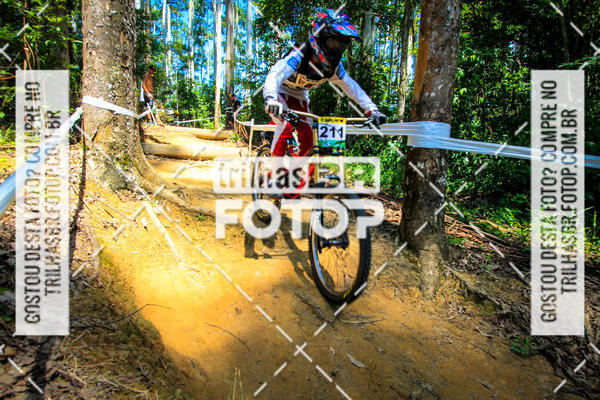 Buy your photos of the eventSul Brasileiro de Downhill on Fotop