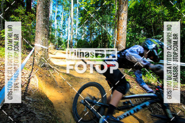 Buy your photos of the eventSul Brasileiro de Downhill on Fotop