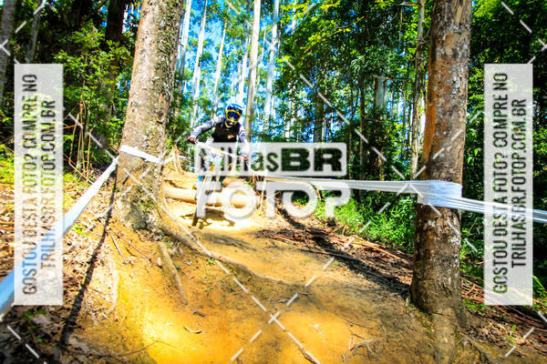 Buy your photos of the eventSul Brasileiro de Downhill on Fotop