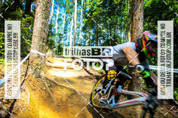 Buy your photos of the eventSul Brasileiro de Downhill on Fotop