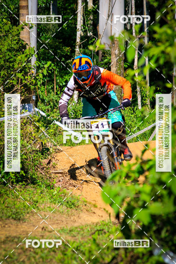Buy your photos of the eventSul Brasileiro de Downhill on Fotop
