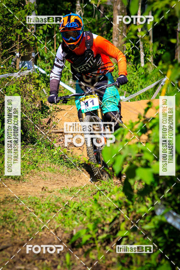 Buy your photos of the eventSul Brasileiro de Downhill on Fotop