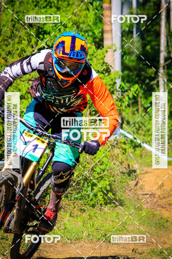 Buy your photos of the eventSul Brasileiro de Downhill on Fotop
