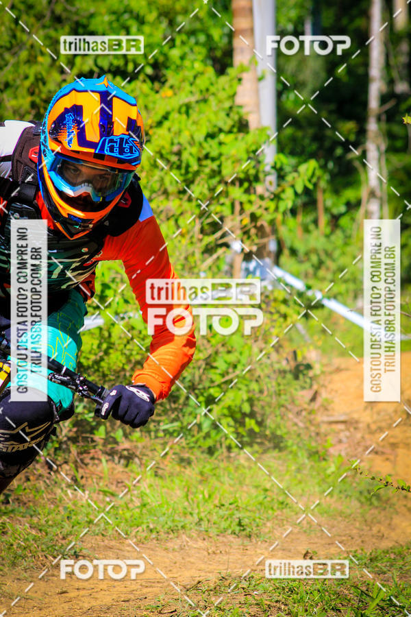 Buy your photos of the eventSul Brasileiro de Downhill on Fotop