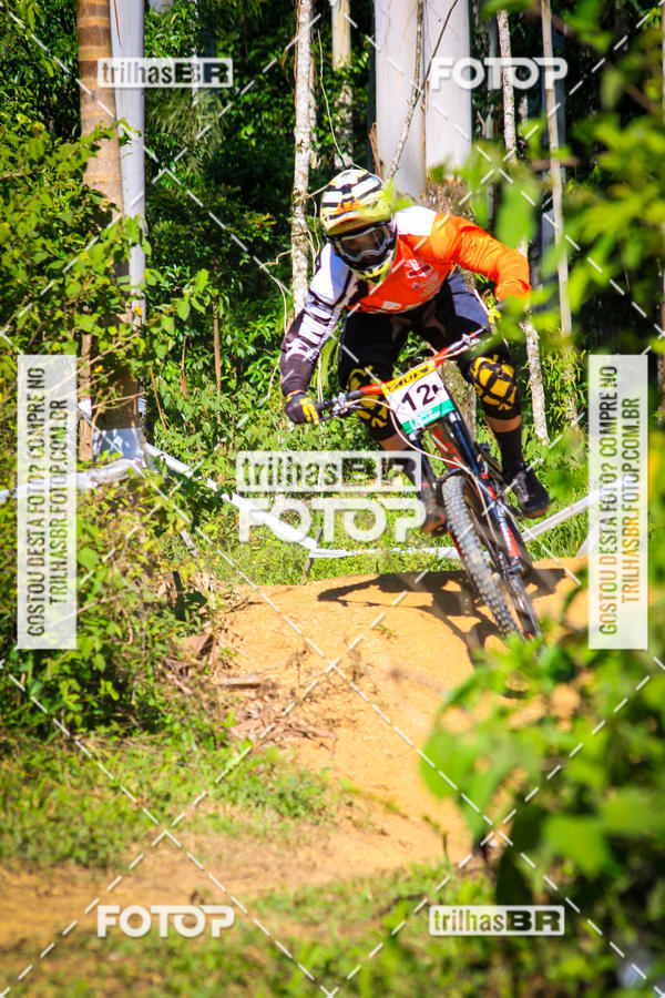 Buy your photos of the eventSul Brasileiro de Downhill on Fotop
