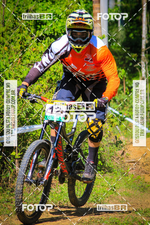 Buy your photos of the eventSul Brasileiro de Downhill on Fotop