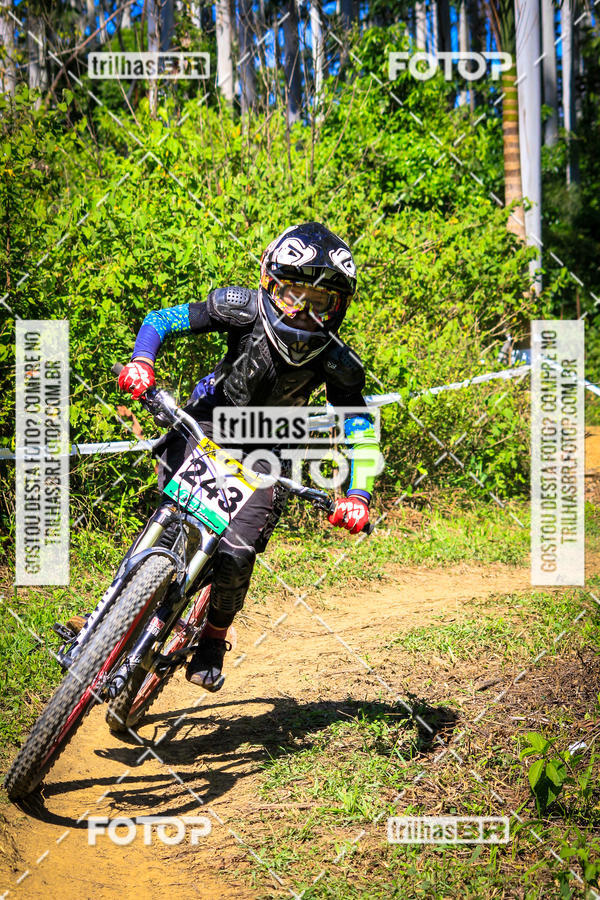 Buy your photos of the eventSul Brasileiro de Downhill on Fotop