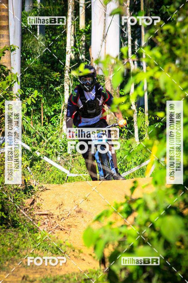 Buy your photos of the eventSul Brasileiro de Downhill on Fotop
