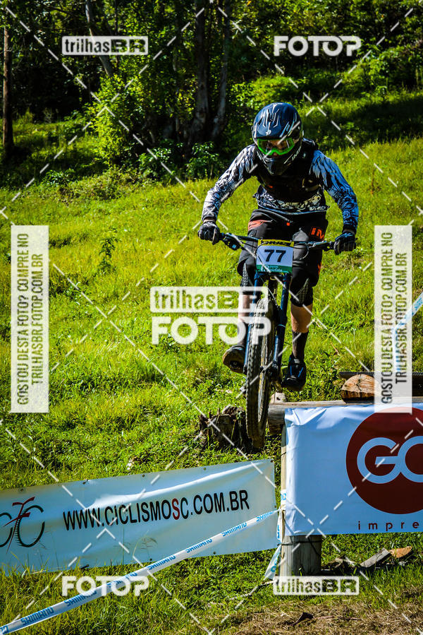Buy your photos of the eventSul Brasileiro de Downhill on Fotop