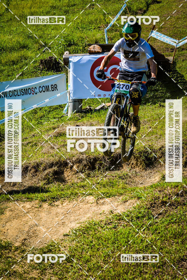 Buy your photos of the eventSul Brasileiro de Downhill on Fotop