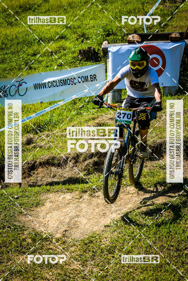 Buy your photos of the eventSul Brasileiro de Downhill on Fotop