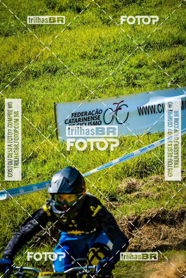 Buy your photos of the eventSul Brasileiro de Downhill on Fotop