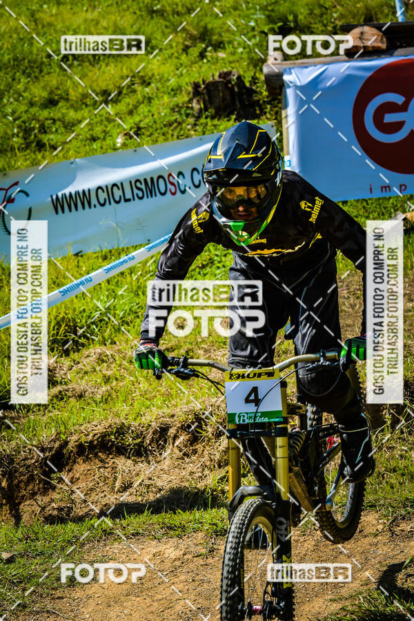 Buy your photos of the eventSul Brasileiro de Downhill on Fotop