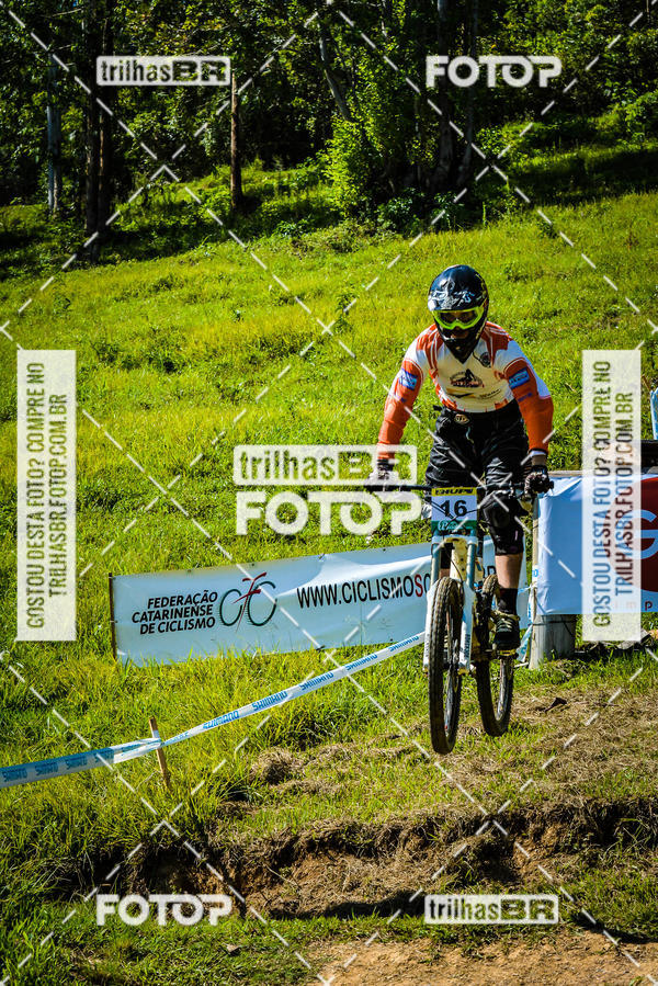 Buy your photos of the eventSul Brasileiro de Downhill on Fotop