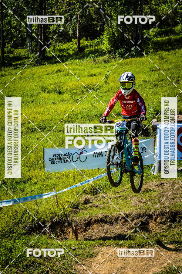 Buy your photos of the eventSul Brasileiro de Downhill on Fotop