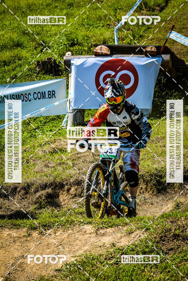 Buy your photos of the eventSul Brasileiro de Downhill on Fotop