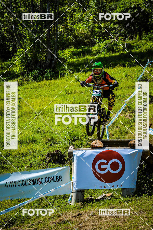 Buy your photos of the eventSul Brasileiro de Downhill on Fotop