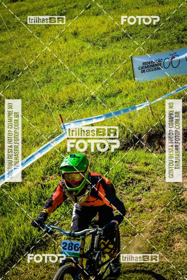 Buy your photos of the eventSul Brasileiro de Downhill on Fotop