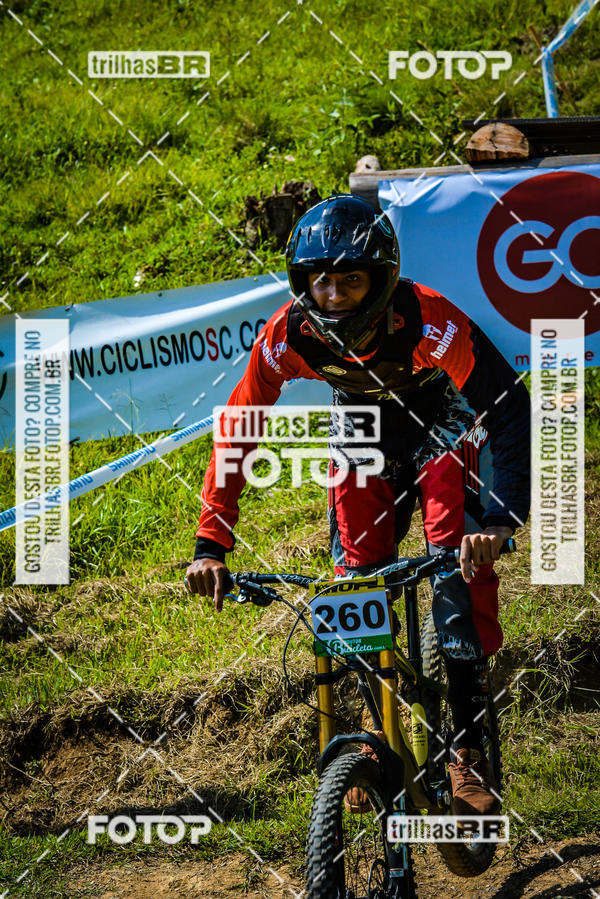 Buy your photos of the eventSul Brasileiro de Downhill on Fotop