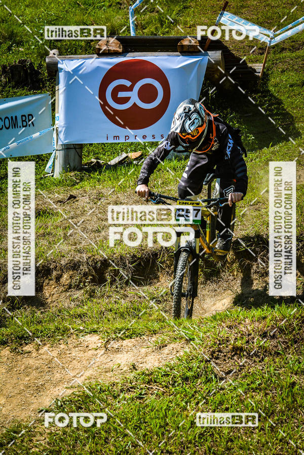 Buy your photos of the eventSul Brasileiro de Downhill on Fotop
