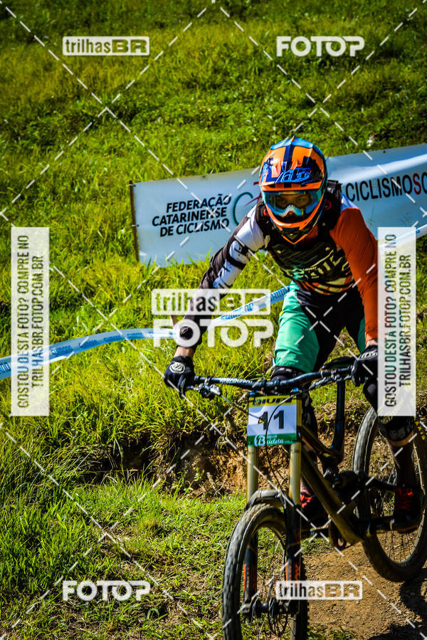 Buy your photos of the eventSul Brasileiro de Downhill on Fotop
