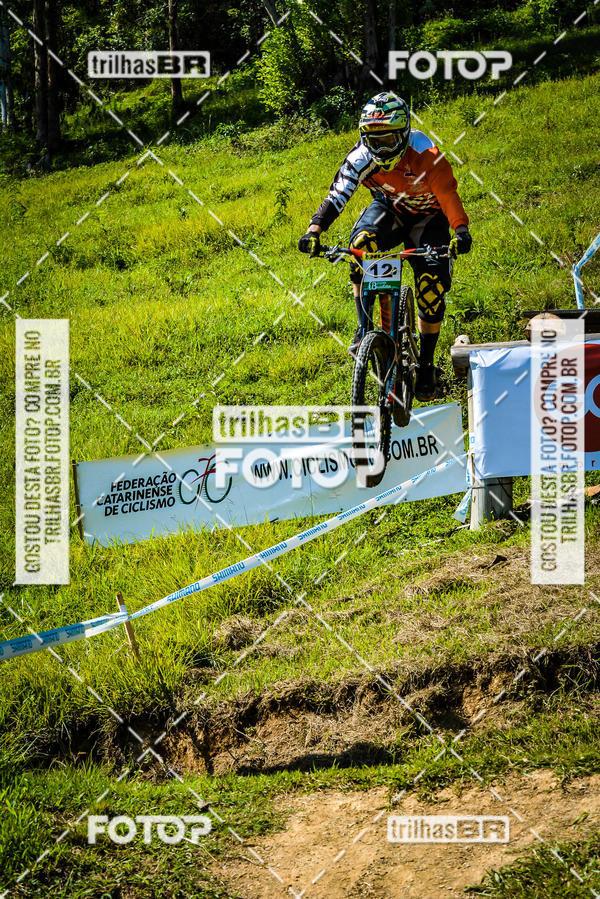 Buy your photos of the eventSul Brasileiro de Downhill on Fotop