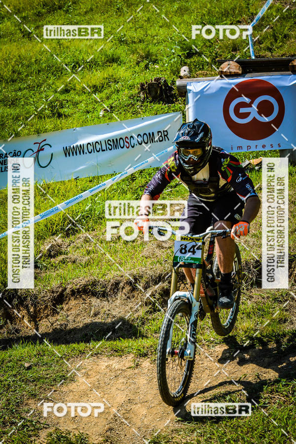 Buy your photos of the eventSul Brasileiro de Downhill on Fotop