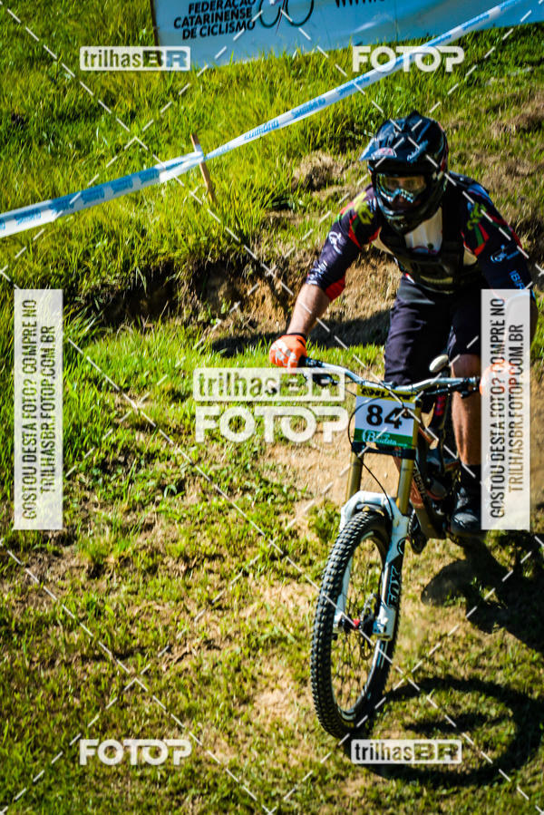 Buy your photos of the eventSul Brasileiro de Downhill on Fotop