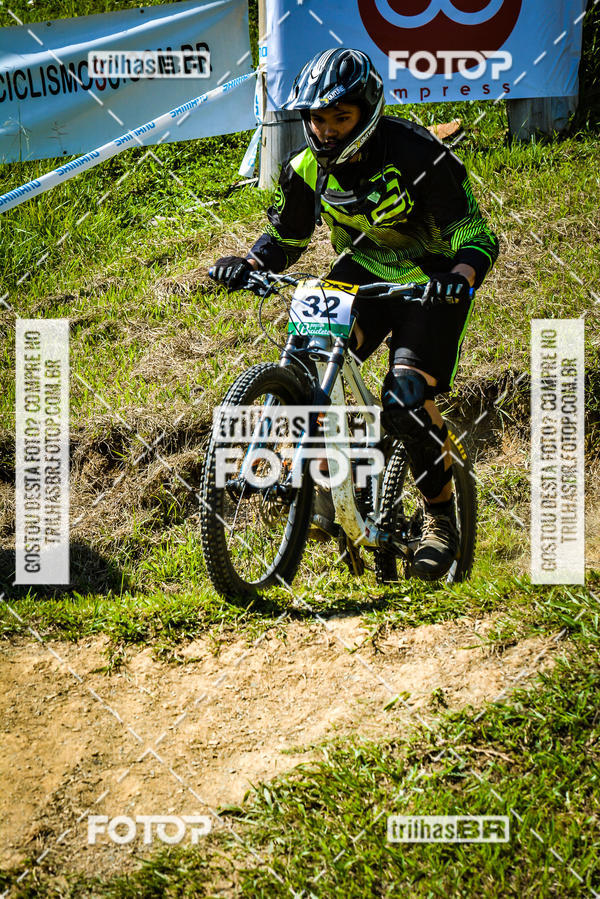 Buy your photos of the eventSul Brasileiro de Downhill on Fotop