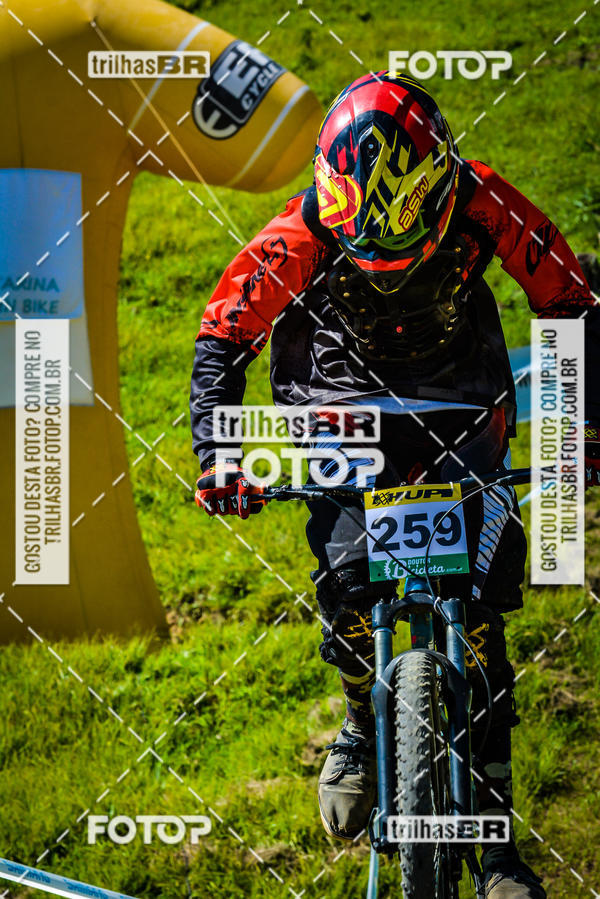 Buy your photos of the eventSul Brasileiro de Downhill on Fotop