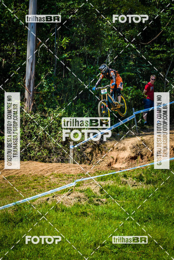 Buy your photos of the eventSul Brasileiro de Downhill on Fotop