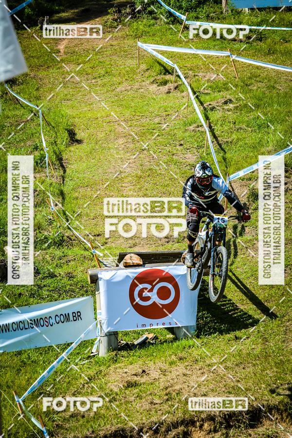Buy your photos of the eventSul Brasileiro de Downhill on Fotop