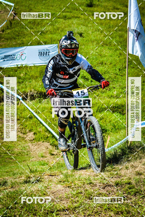Buy your photos of the eventSul Brasileiro de Downhill on Fotop