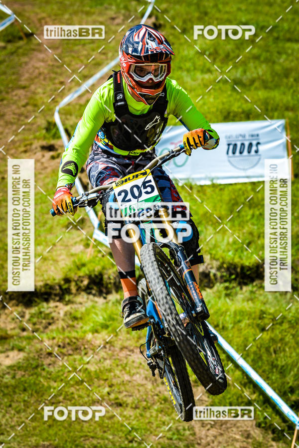 Buy your photos of the eventSul Brasileiro de Downhill on Fotop