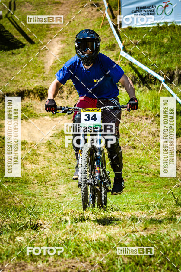 Buy your photos of the eventSul Brasileiro de Downhill on Fotop