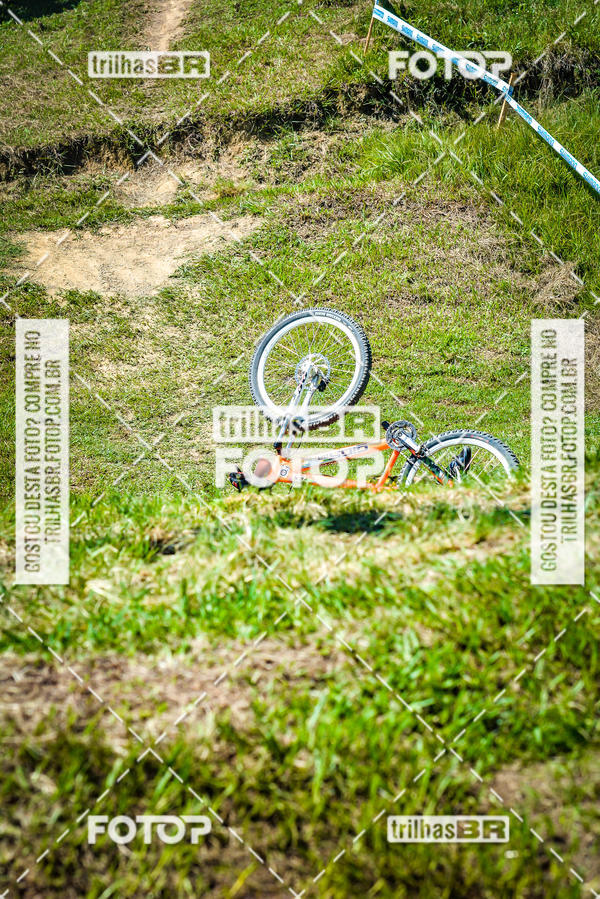 Buy your photos of the eventSul Brasileiro de Downhill on Fotop