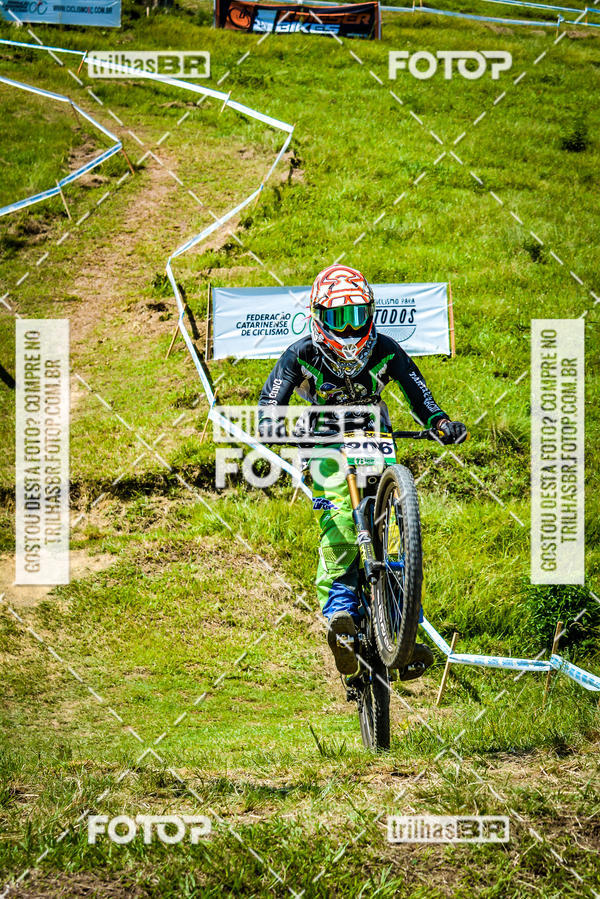 Buy your photos of the eventSul Brasileiro de Downhill on Fotop